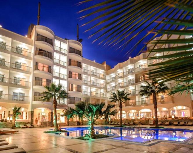 Royal Star Beach Resort - Außenansicht