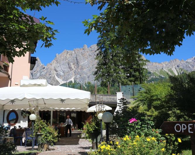 Boutique Hotel Villa Blu Cortina - Vue extérieure
