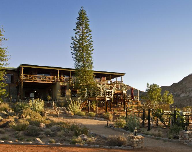Klein-Aus Vista - Desert Horse Inn - Außenansicht