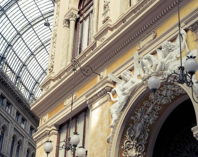 Ibis Styles Napoli Garibaldi - Außenansicht