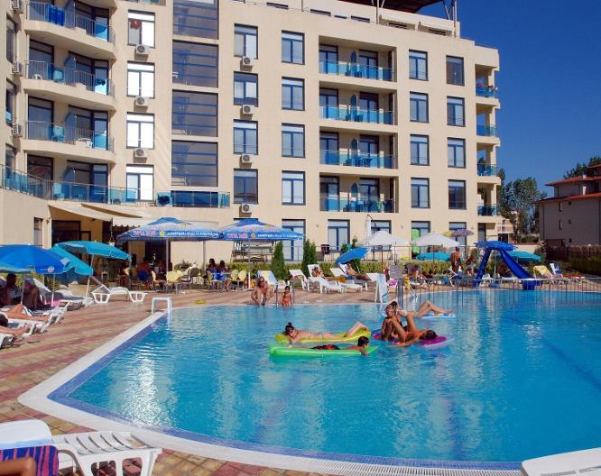 Rainbow 1 Holiday Complex - Außenansicht
