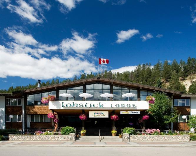 Lobstick Lodge - Außenansicht