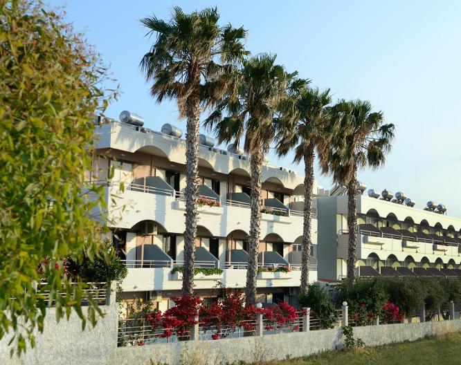 Marianna Hotel Apartements - Außenansicht