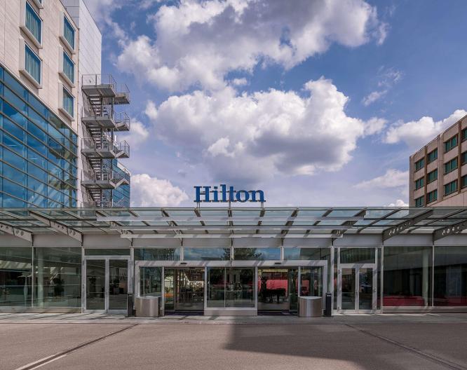 Hilton Geneva Hotel & Conference Centre - Außenansicht