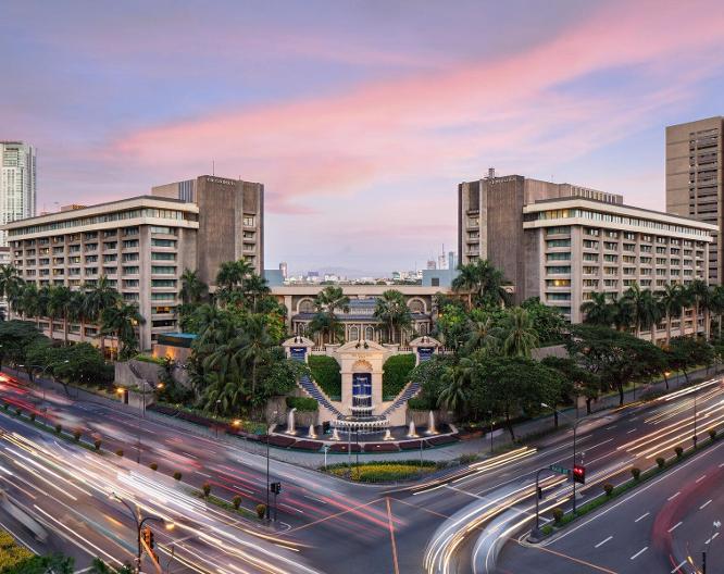 The Peninsula Manila - Außenansicht
