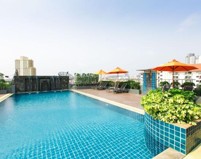 Adelphi Pattaya - Außenansicht