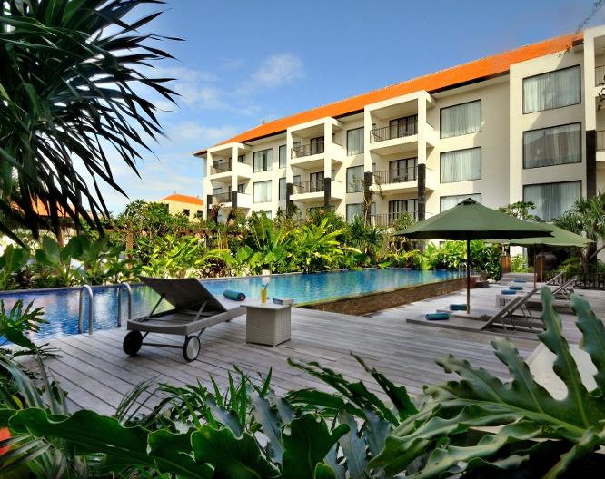 Taksu Sanur Hotel - Außenansicht