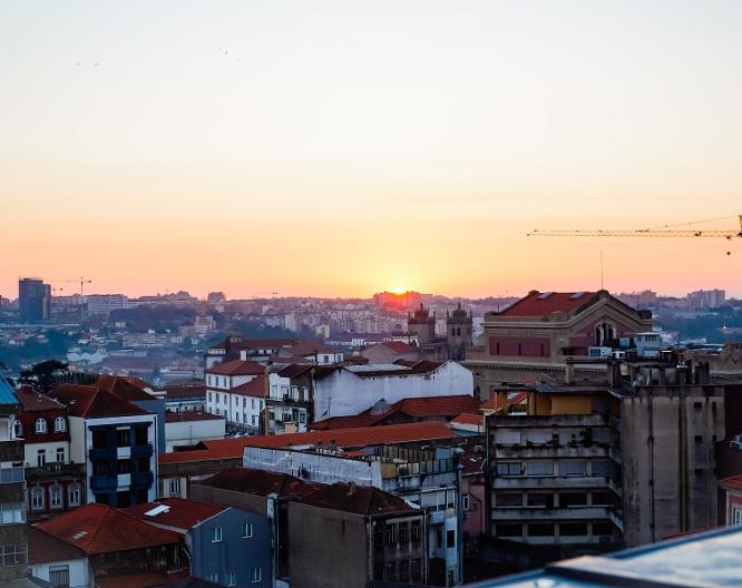 Premium Porto Downtown Hotel - Landschaft