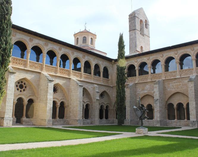 Castilla Termal Monasterio de Valbuena - Vue extérieure