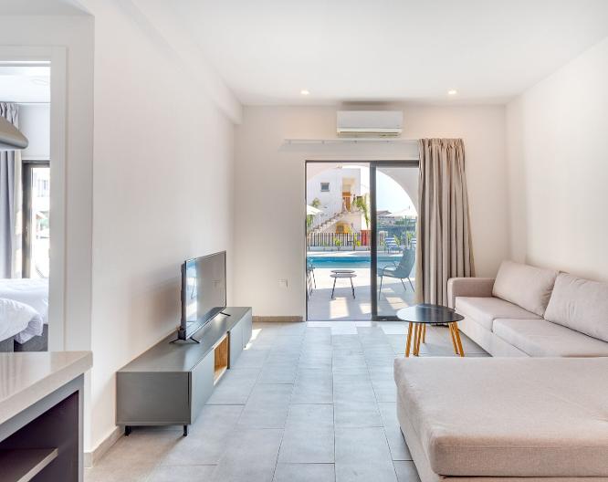 Zoi Ayia Napa Hotel - Wohnbeispiel