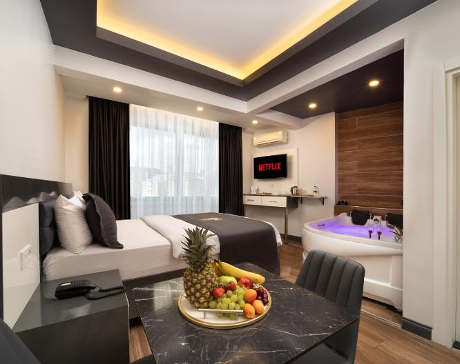 Bakırköy Zeugma Suit Otel - Essen und Trinken