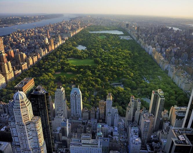 The Ritz-Carlton New York, Central Park - Außenansicht
