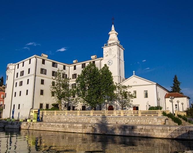 Hotel Kastel - Außenansicht