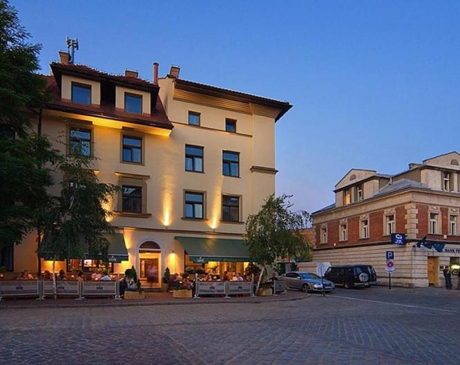 Hotel Ester - Außenansicht