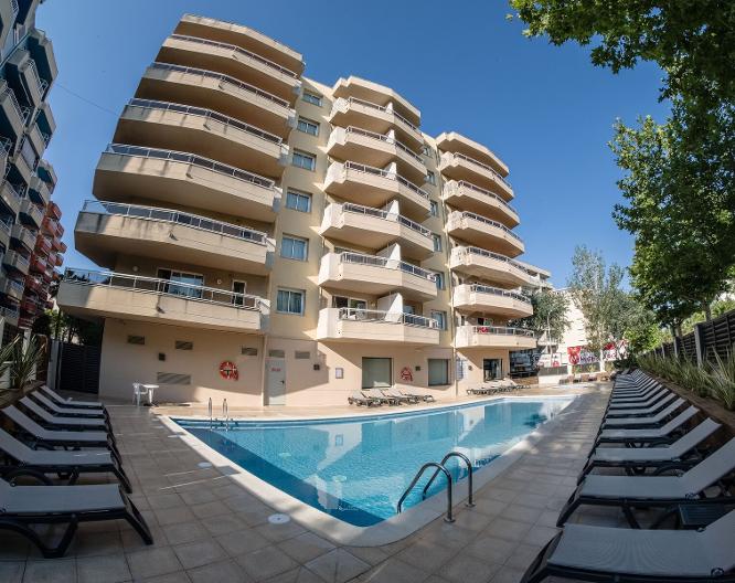 Apartamentos California - Außenansicht