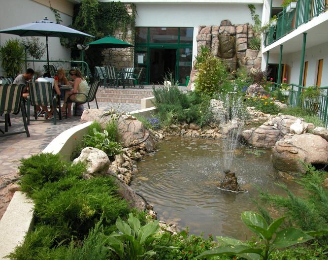 Hotel Trakia - Außenansicht