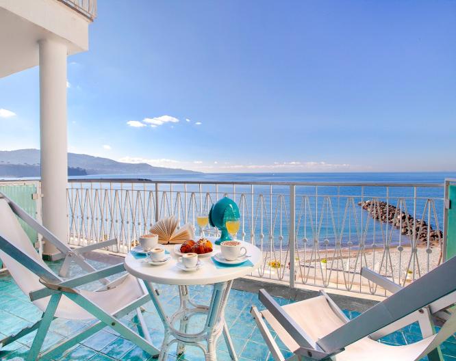 Mar Hotel Alimuri - Außenansicht