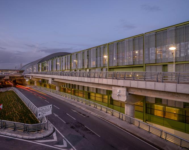 Tav Airport Hotels Izmir - Allgemein