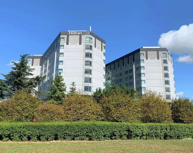 Hilton Paris Charles de Gaulle Airport - Außenansicht