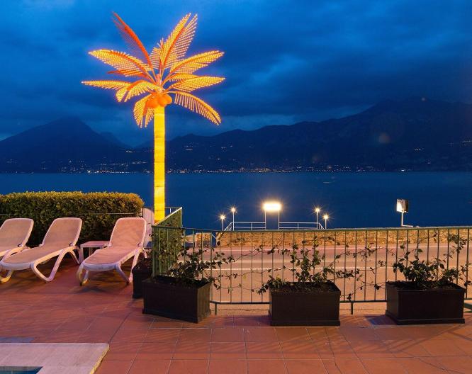 Hotel Caribe - Außenansicht