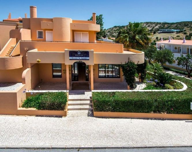 Baía da Luz - Außenansicht