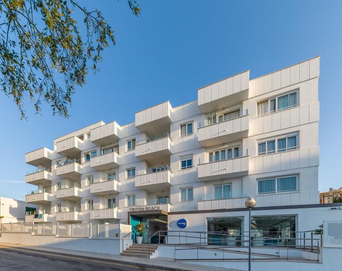 Hotel Triton Beach - Außenansicht