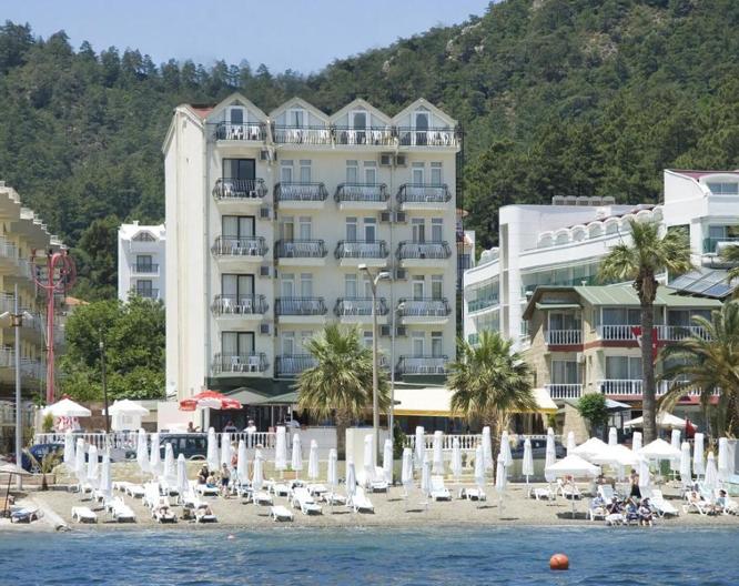 B&B Yuzbasi Beach Hotel - Außenansicht