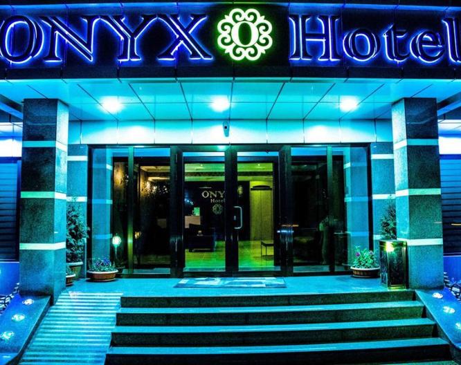 Hotel Onyx - Außenansicht