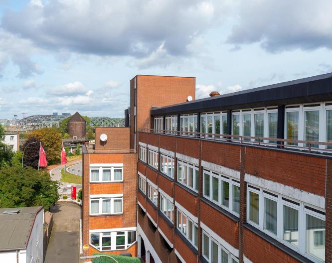 Leonardo Hotel Hamburg Elbbrücken - Außenansicht
