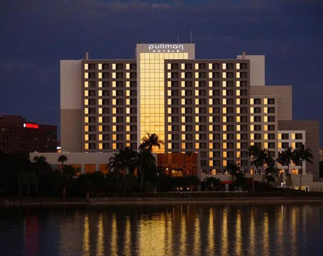 Pullman Miami Airport - Außenansicht