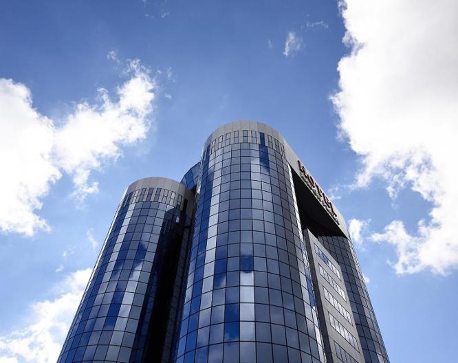 Hotel Radon Plaza - Außenansicht