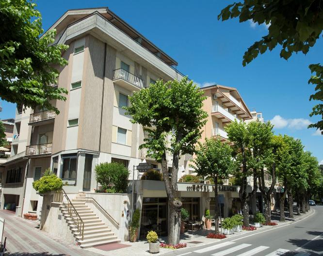 Hotel Miralaghi - Vue extérieure
