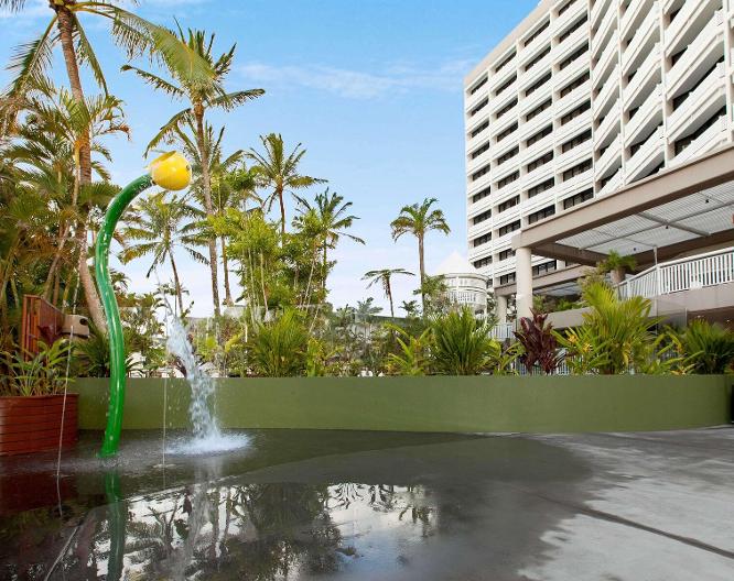 Rydges Esplanade Resort Cairns - Außenansicht