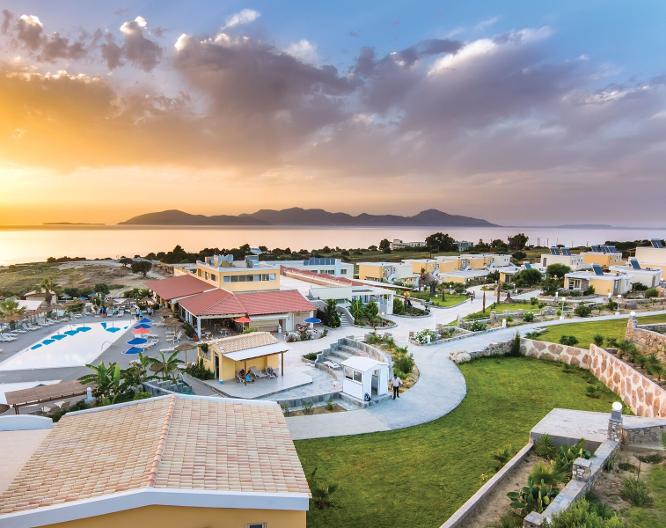 Kouros Palace Hotel - Außenansicht