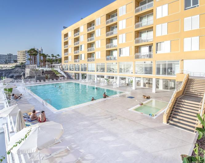 Atlantic Holiday Hotel - Außenansicht