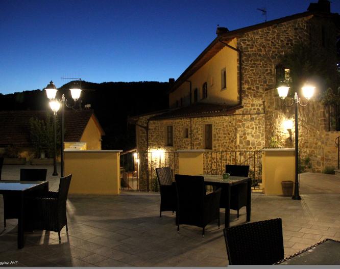 Borgo I Tre Baroni Resort & Spa - Außenansicht