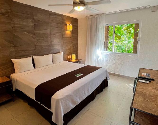 Tukan Hotel Playa del Carmen - Außenansicht