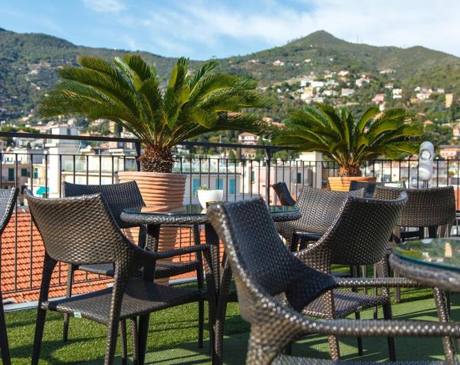 Hotel Rosa - Vue extérieure