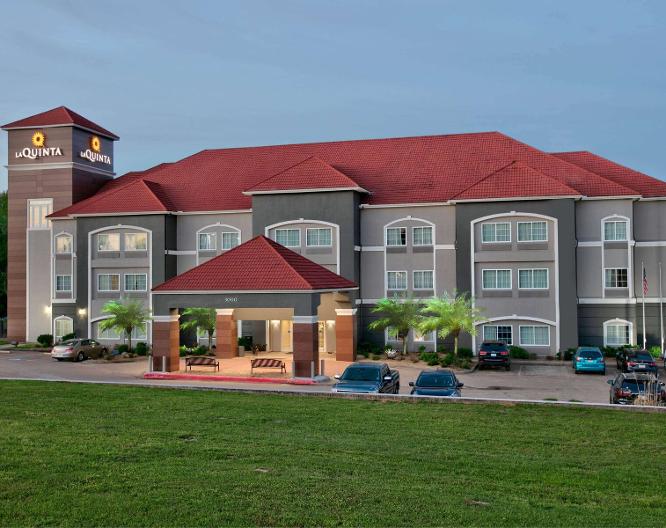La Quinta Inn & Suites Palestine - Außenansicht