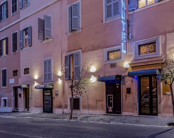 Hotel Center 3 - Außenansicht