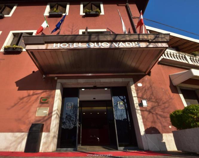 Quo Vadis - Außenansicht