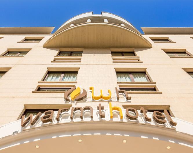 WarmtHotel - Außenansicht