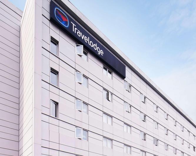 Travelodge London Feltham - Außenansicht