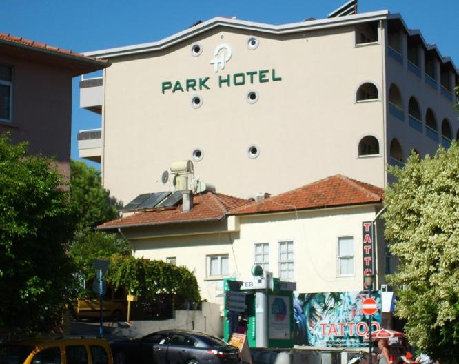 Park Hotel - Außenansicht