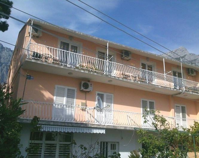 Apartments Jela - Außenansicht