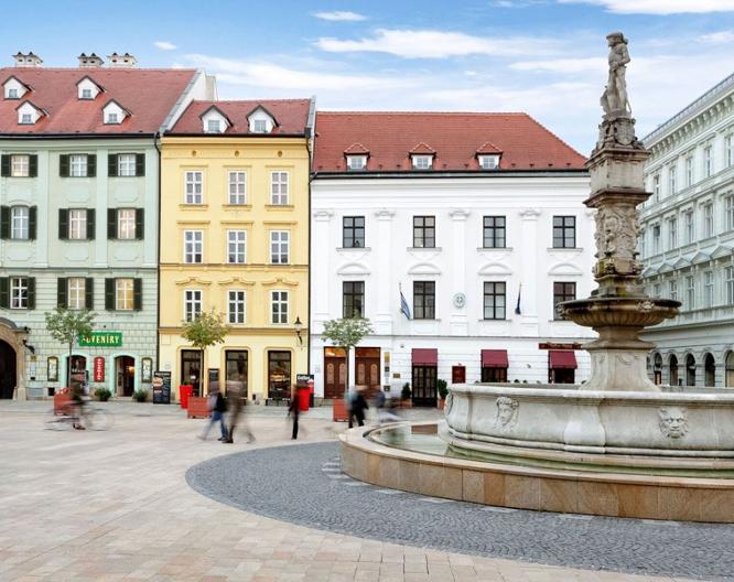 Ibis Bratislava Centrum - Außenansicht