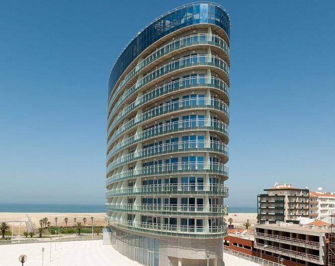 Eurostars Oasis Plaza - Außenansicht