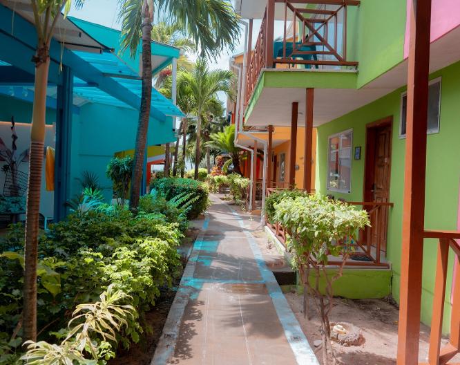 Hotel Cocoplum Beach - Vue extérieure