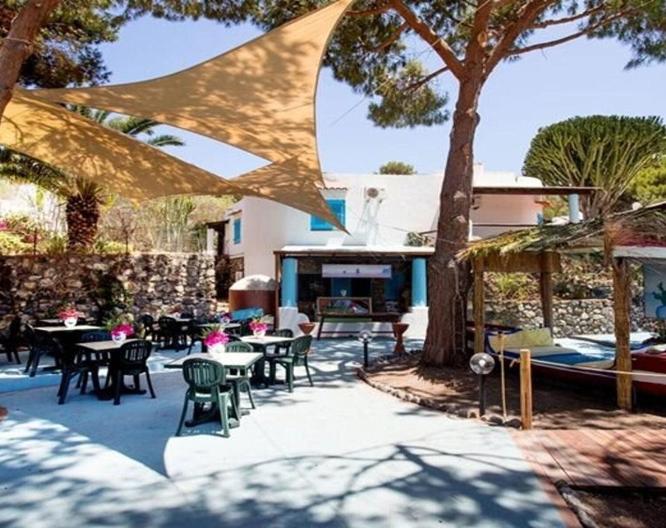 Holiday Eolie Village - Essen und Trinken