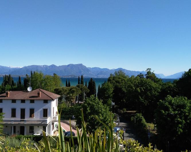 Admiral Hotel Villa Erme - Außenansicht
